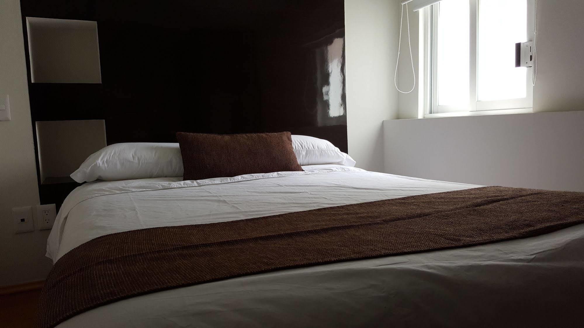 Grupo Kings Suites - Bosques De Duraznos 78 メキシコシティ エクステリア 写真